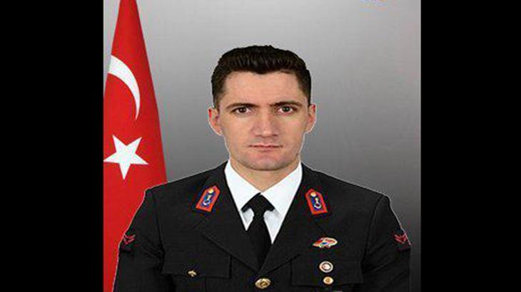 Halı saha maçında kalp krizi geçiren uzman çavuş yaşamını yitirdi