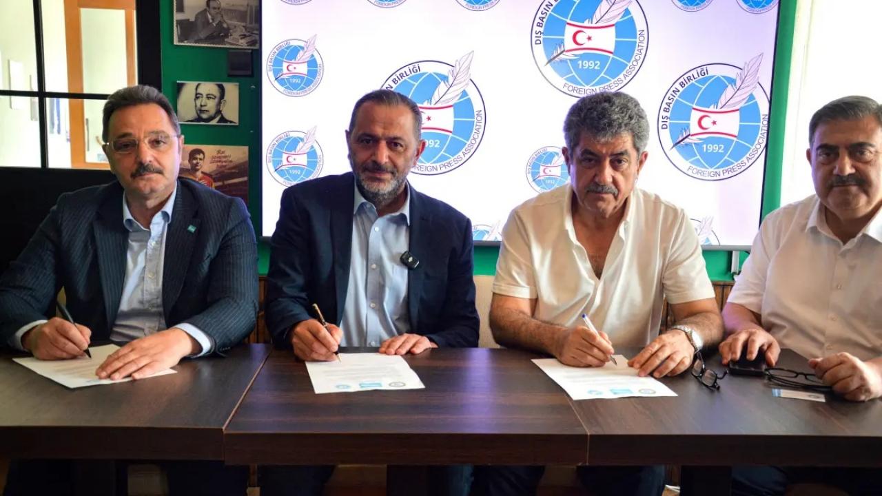 Kktc dis basin birligi timbir ve tdgf arasinda is birligi protokolu imzalandi RLhiEiJE